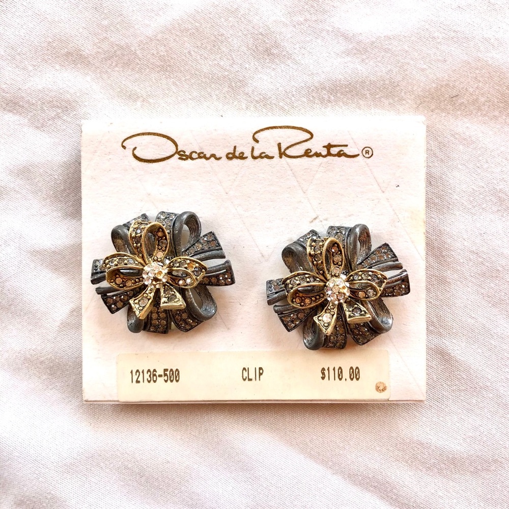 NWT Oscar de la Renta Gold & Silver Clip-Ons